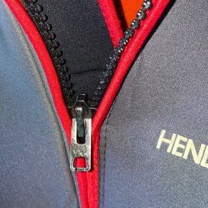 HENDERSON Women’s 2 piece scuba diving wet suit LIKE NEW CONDITION
